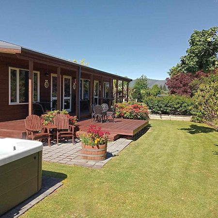 Blue Ridge Studios And Bed & Breakfast Te Anau Luaran gambar