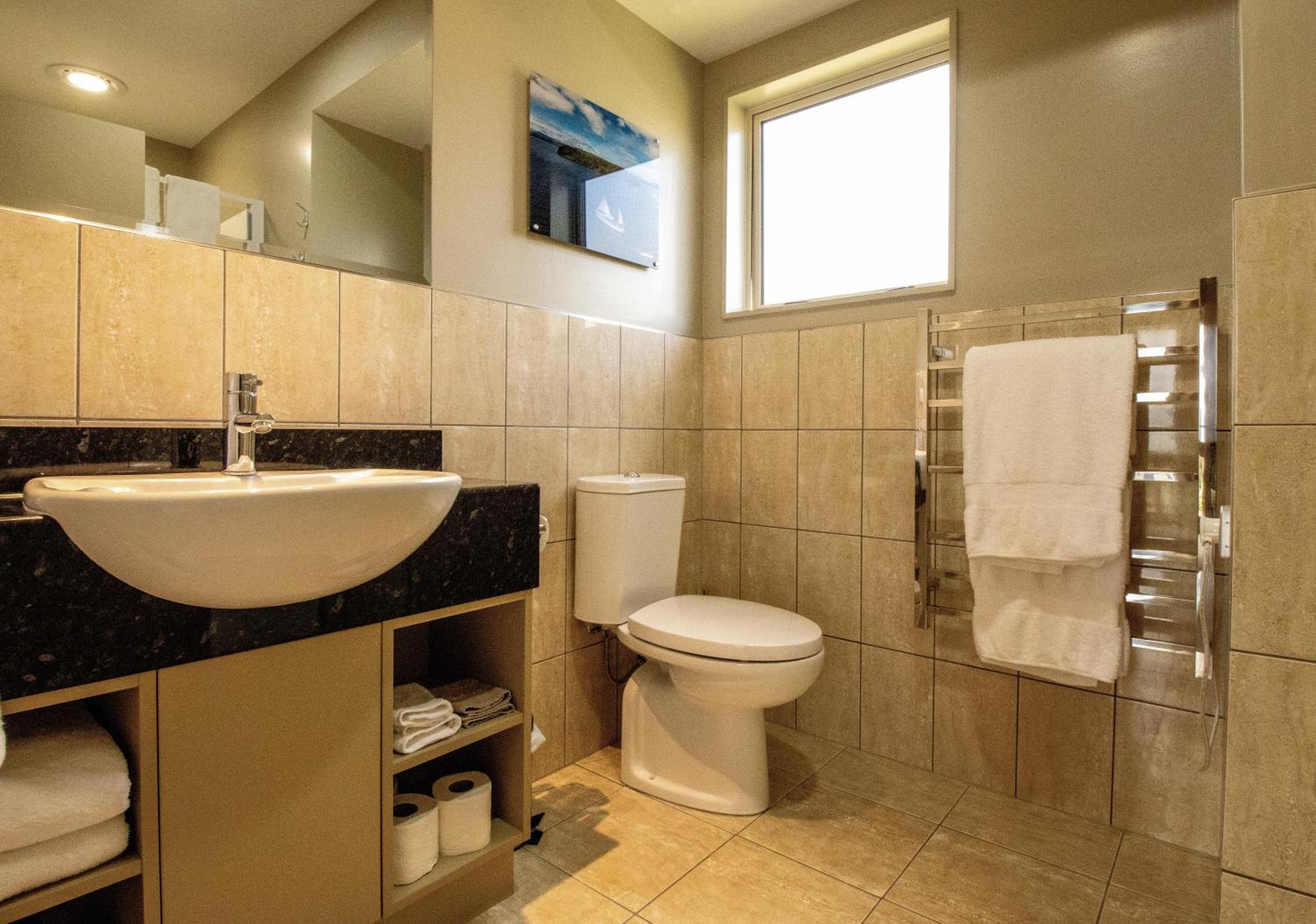 Blue Ridge Studios And Bed & Breakfast Te Anau Luaran gambar