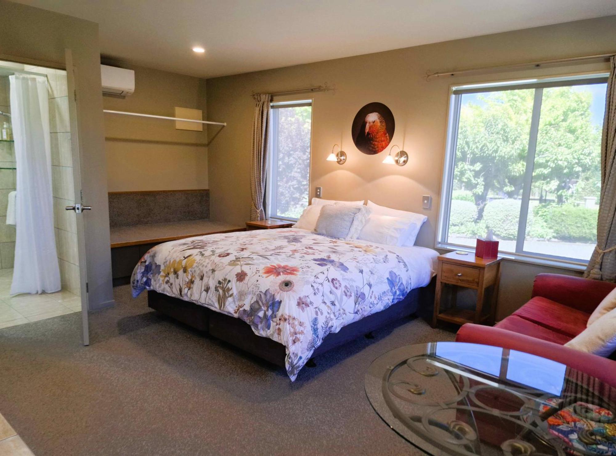 Blue Ridge Studios And Bed & Breakfast Te Anau Luaran gambar